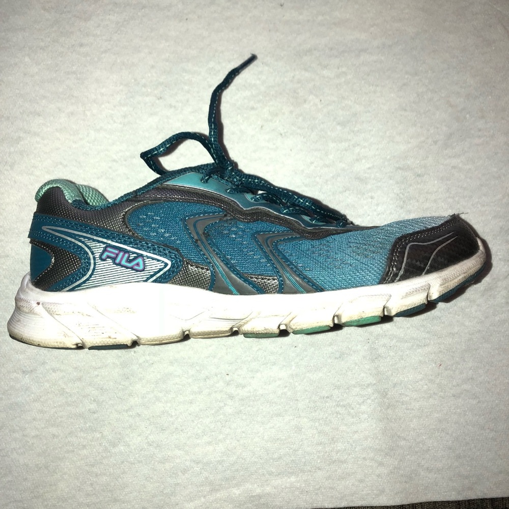 Fila Sneakers Size 8